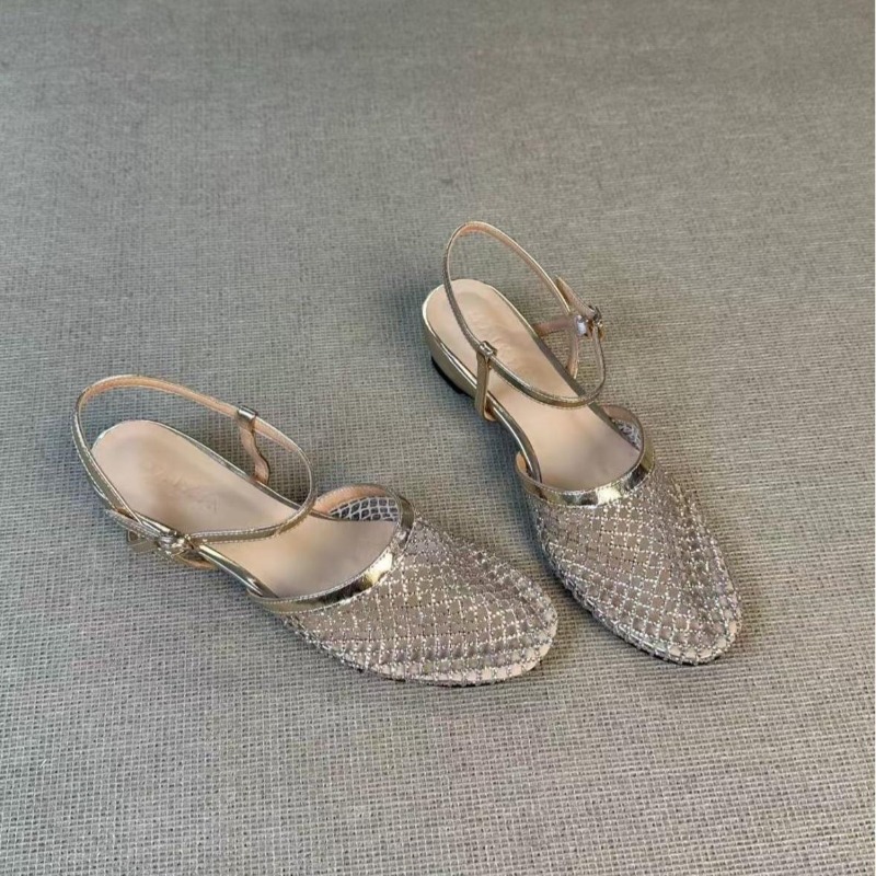 Wedge Heeled Sneaker - صنادل نسائية جديدة 2026 بكعب ويدج