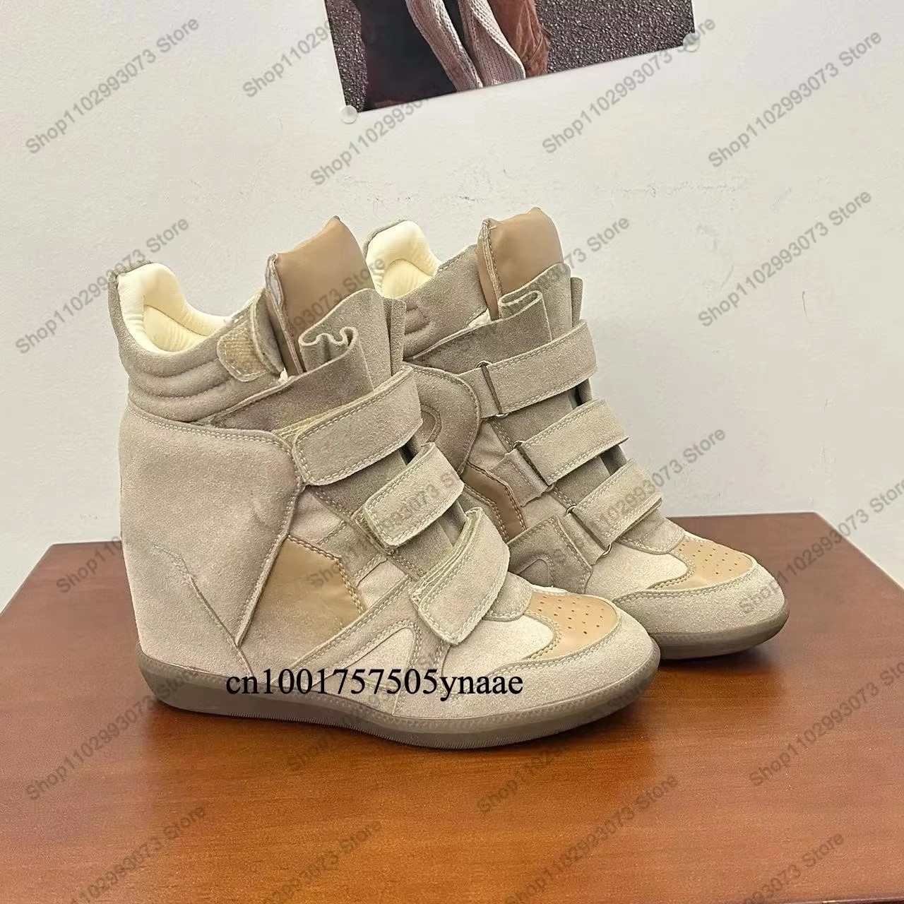 أحذية رياضية نسائية بكعب خفي و - مراجعة Wedge Heeled Sneaker وسعره